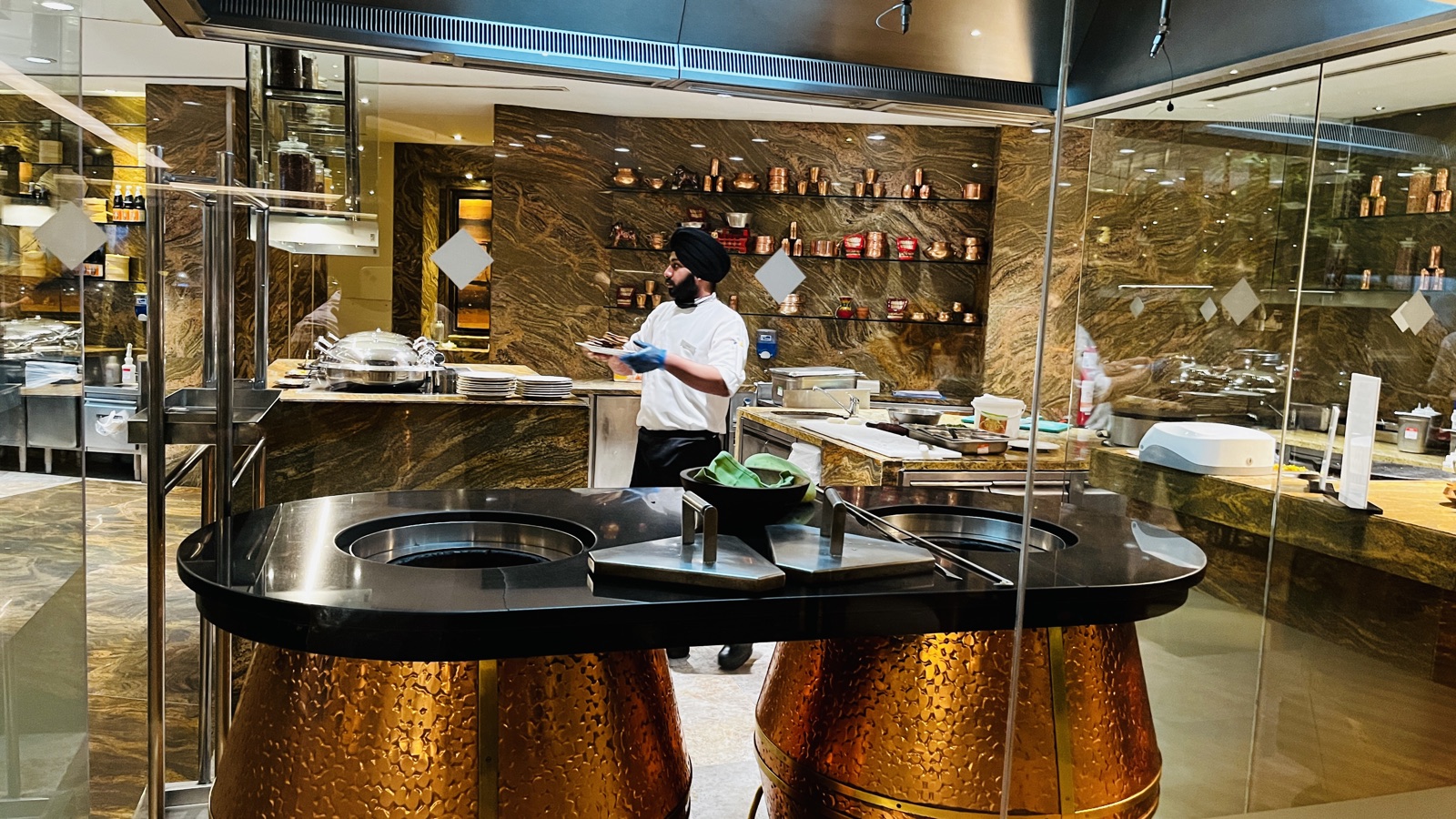 Live cooking station at the JW Marriott Marquis Dubai breakfast buffet